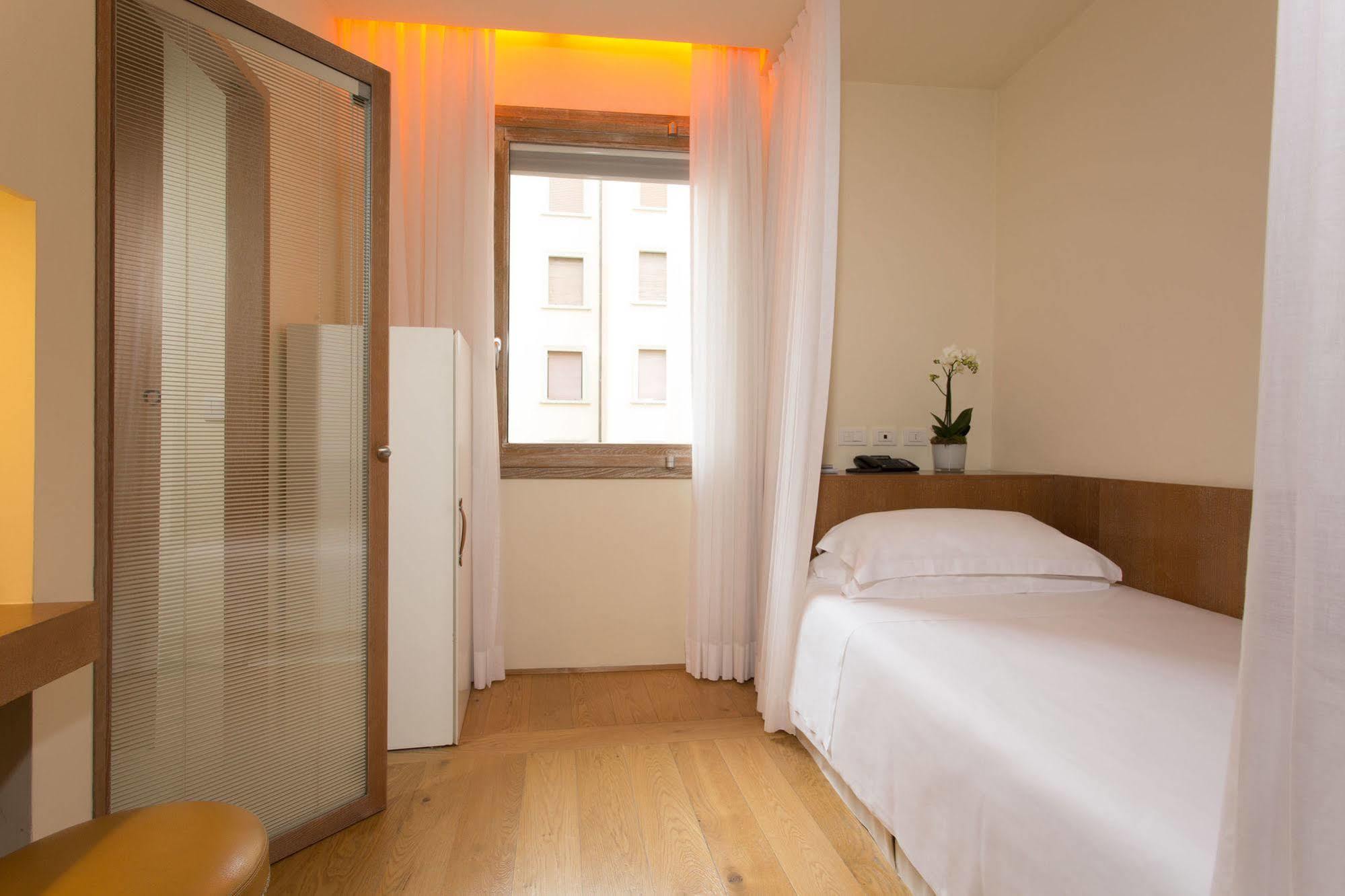 Hotel Continentale - Lungarno Collection Florence Exterior photo